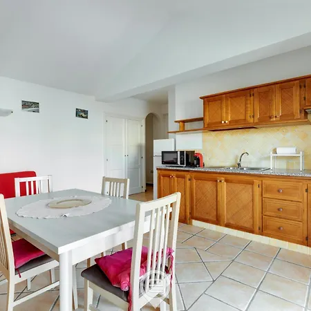 Apartament Mirto 3